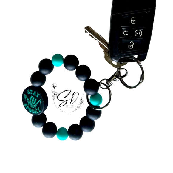 Stay Spooky Silicone Keychain Wristlet 6 1/2inch Semi stretch. - Picture 2 of 4